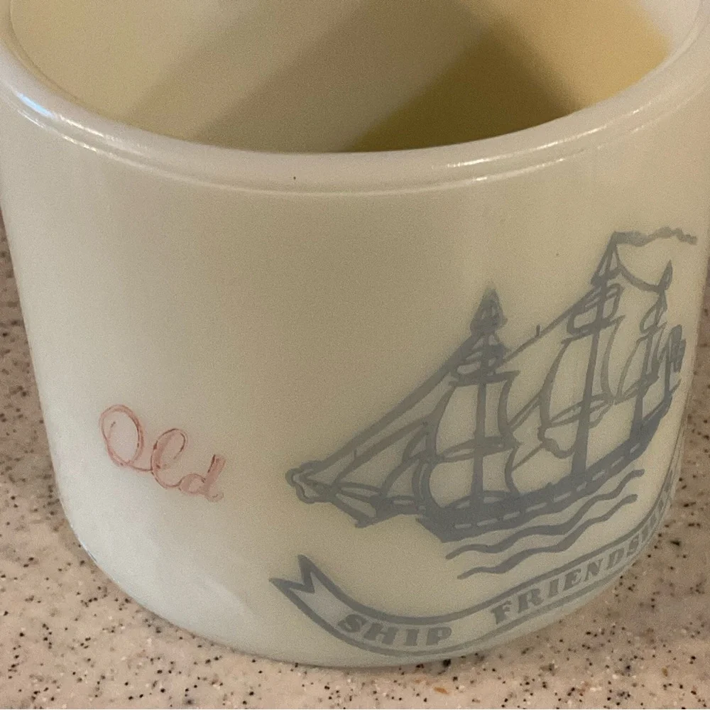 vtg OLD SPICE Shaving Mug Ship Friendship 1940s Marbled Glass Off White Blue +